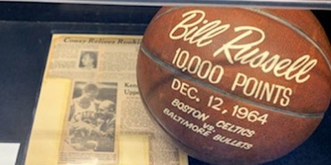 Celtics Legend Bill Russell Auctions Personal Items Including Championship Rings