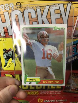Joe Montana Opens Box of 1981 Topps Football Cards Looking for Rookie